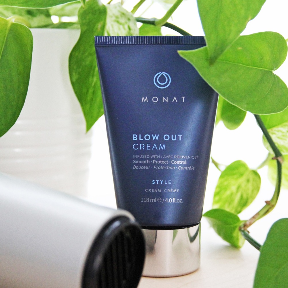 Sealed Monat Blow Out Cream! Brand New